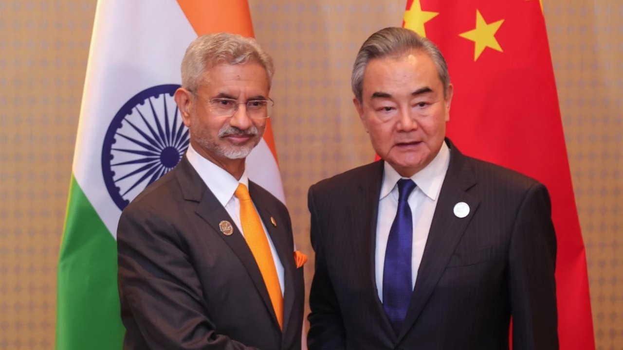 Dayitva Media India China