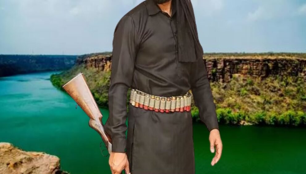 Chambal Tourist And Dacoit/ Dayitvamedia